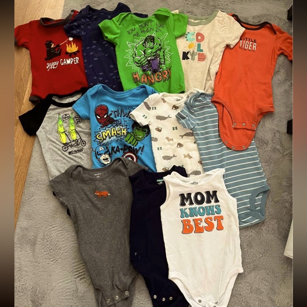 Onesie lot 18-24m